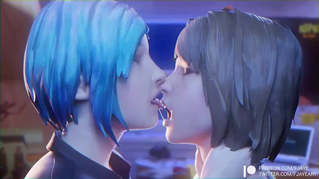 Women Kissing for – Shinkiart